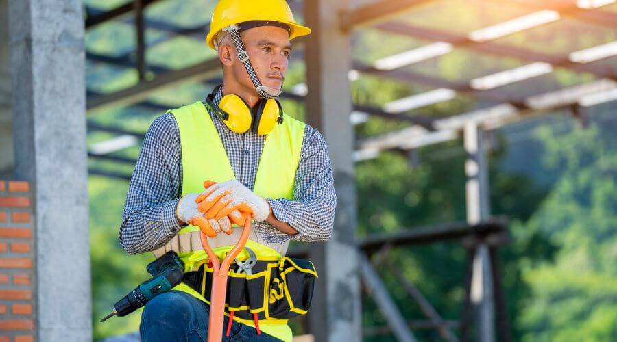 Professional gutter cleaning in Soledad, CA